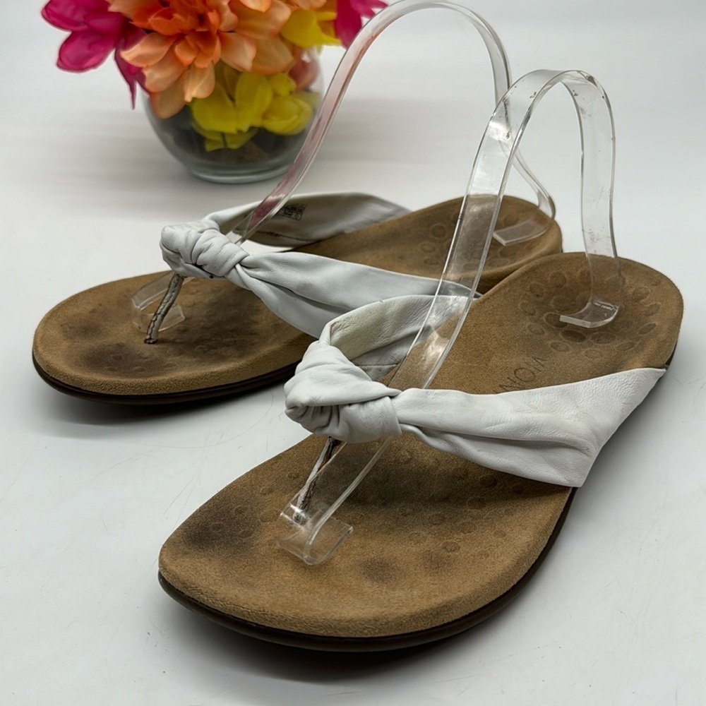 Vionic Pippa White Thone Sandal Size 8.5 VIO6857